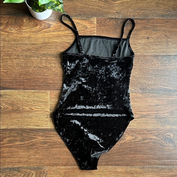 Forever 21 Black Velvet Bodysuit | Black Velvet Onesie | Black Velvet | - Picture 4 of 8